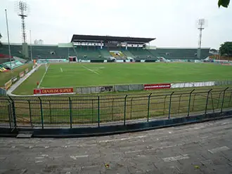 Stadion Gelora 10 November
