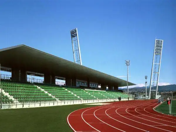 Pabellón de la ciudad del fútbol 1