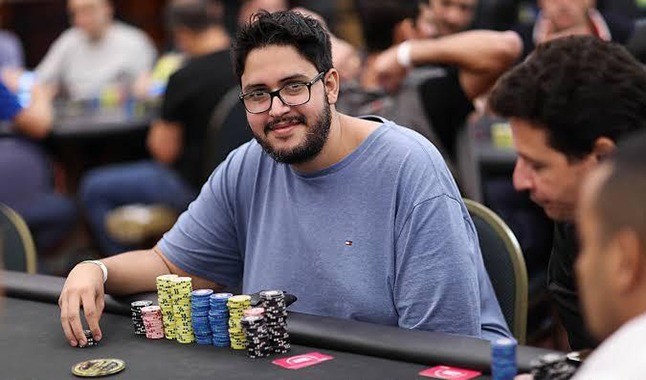 Fernando Viana é o grande campeão do Half Price Sunday Warm-Up do PokerStars