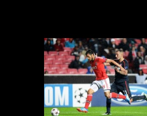 Benfica X AZ: Marcar cedo para não alimentar dúvidas