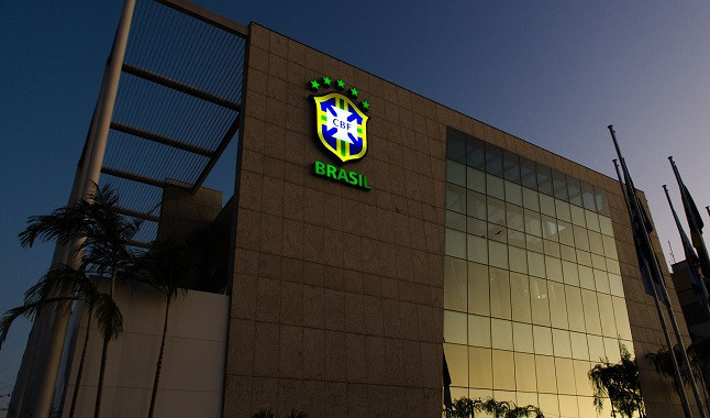 CBF adia mais jogos