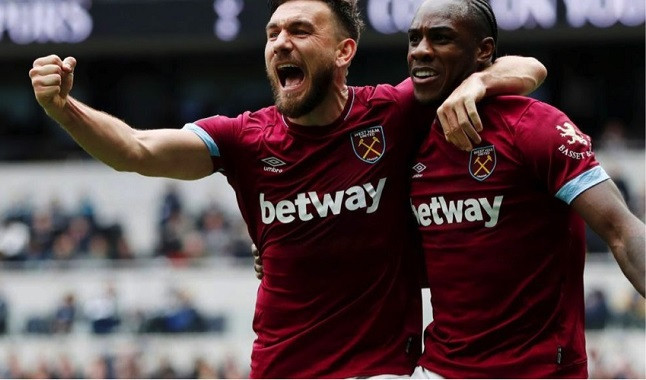 English clubs want to continue with bookmaker partnerships