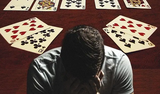 How to learn to deal with losses at the tables