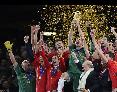 Espanha e Holanda: A Final do Mundial 2010 na fase de grupos do Mundial 2014