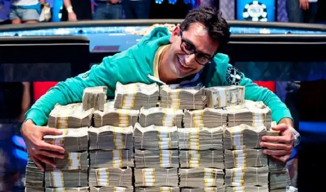 Estrela do Poker: Antonio Esfandiari