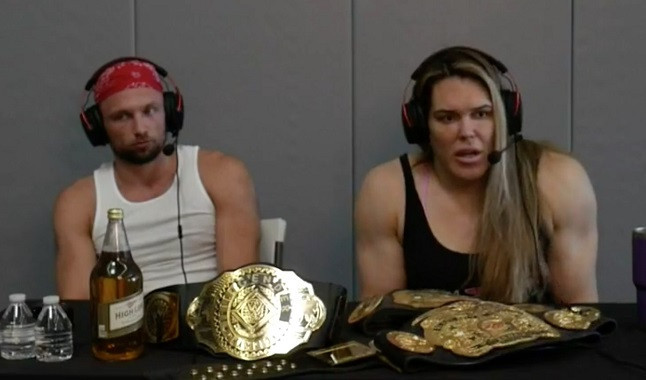Luta histórica entre Gabi Garcia e lutador australiano é adiada