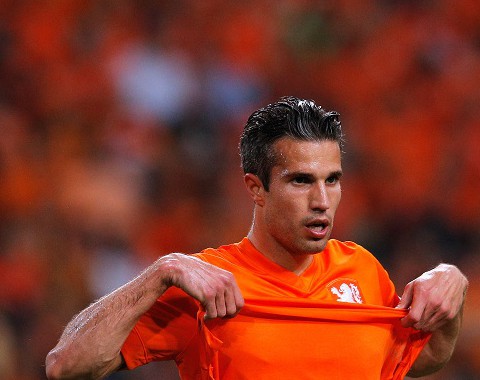 Robin van Persie para marcar no Holanda vs Argentina