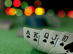 Varie o seu jogo: Deixe o seu adversário na dúvida (Pôquer)